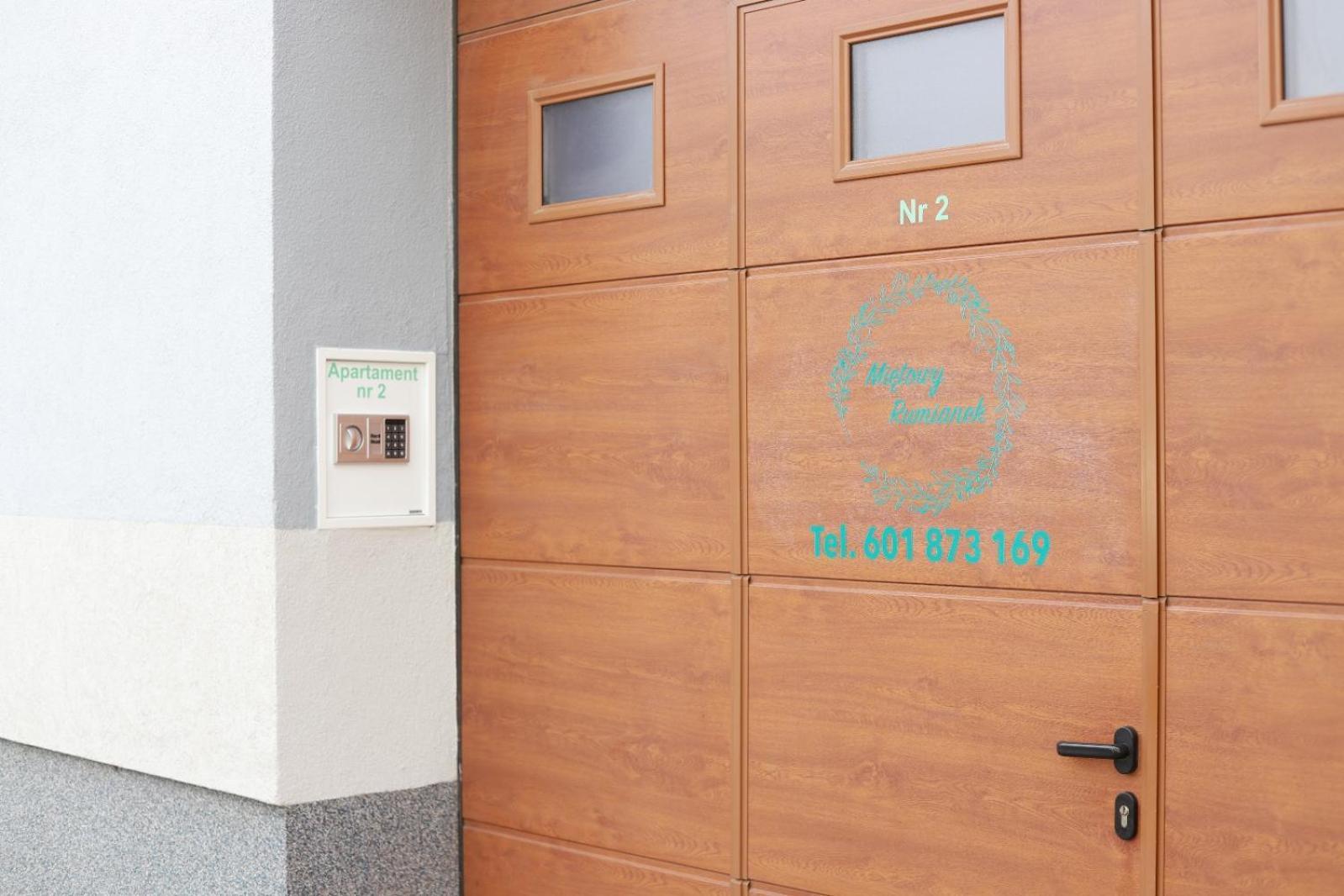 2 Apartament Mietowy Rumianek Lwowek Esterno foto